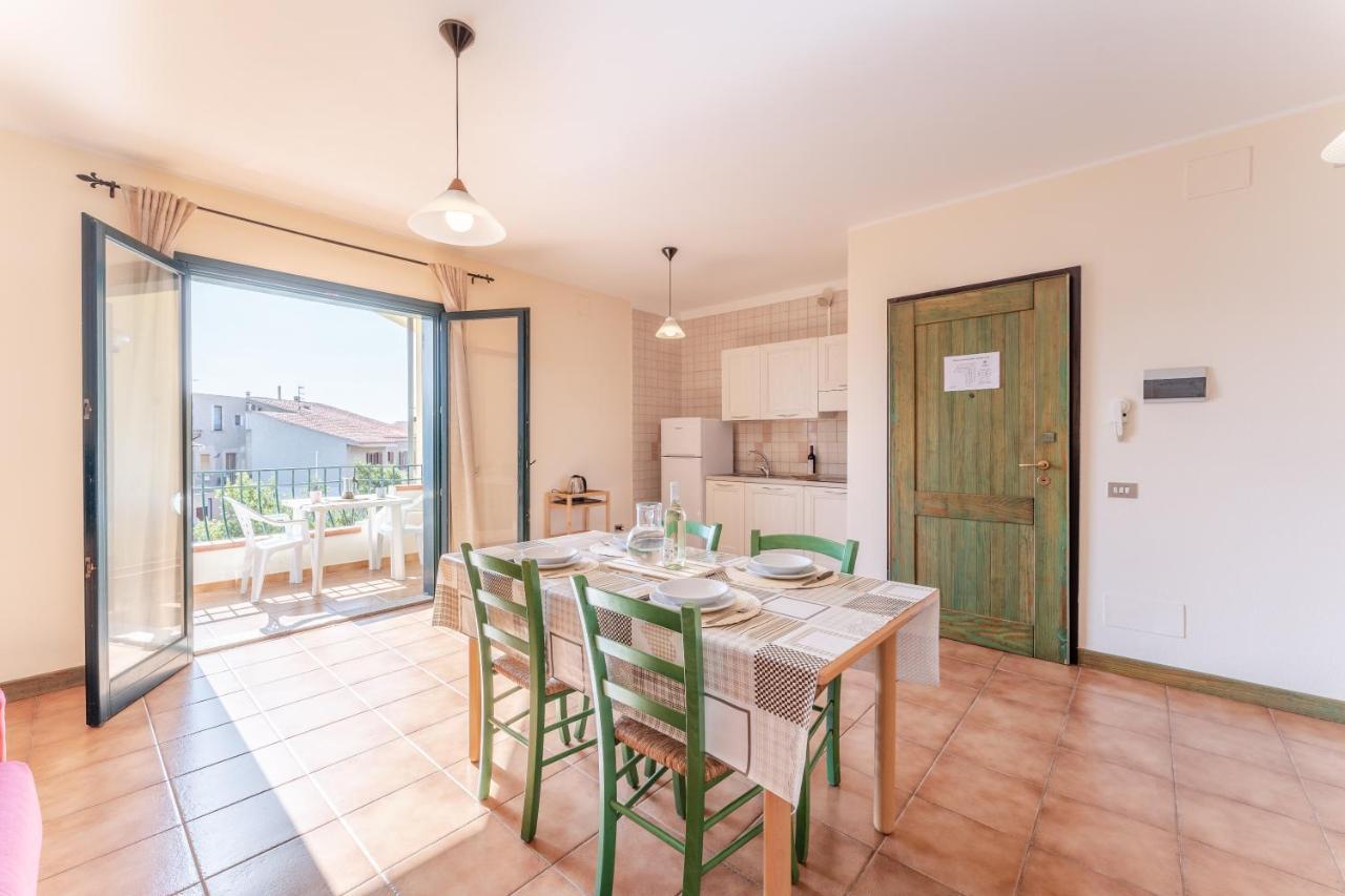 Apartment I Mirti Bianchi - Bilo 4 By Interhome Санта-Тереза-Галлура Екстер'єр фото